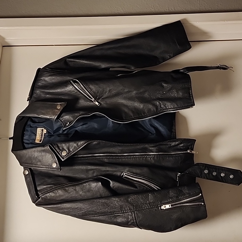 Leather motorcycle jacket By Contempo Casuals 1990 or so  Small